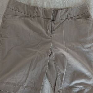 🔥2/$13 Sale🔥The Limited Women's Tan Shorts